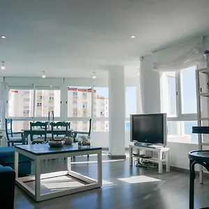 Apartamento Wintowinrentals Amazing With Sea View, Málaga